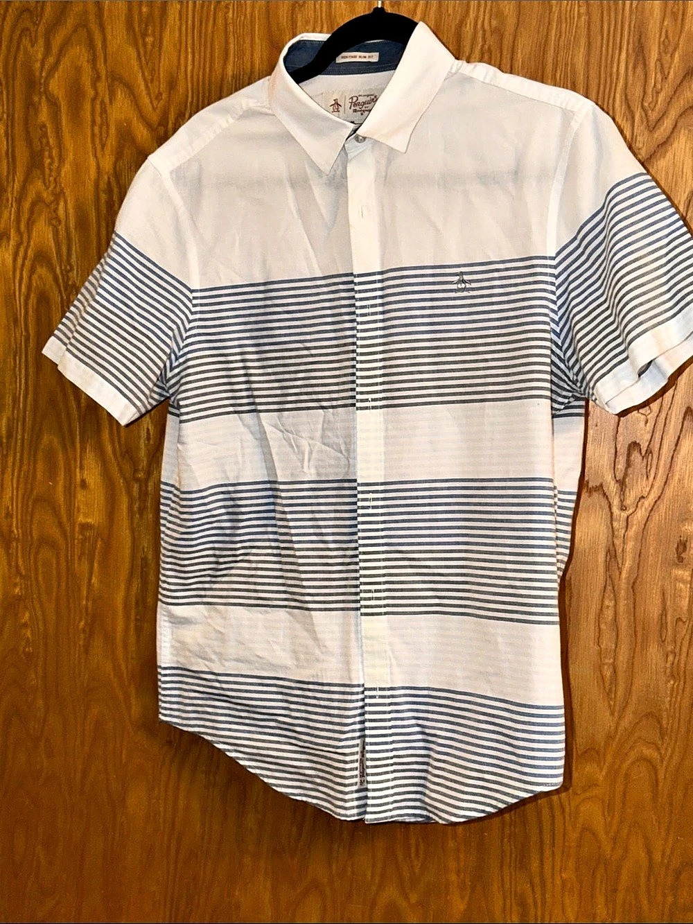 Penguin Heritage Slim Fit Striped Short Sleeve Shirt in White & Blue Size Medium